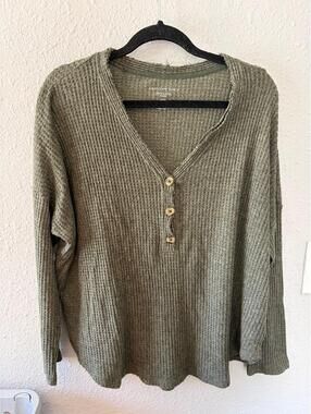 American Eagle Soft & Sexy Plush Ribbed Green Long Sleeve size L